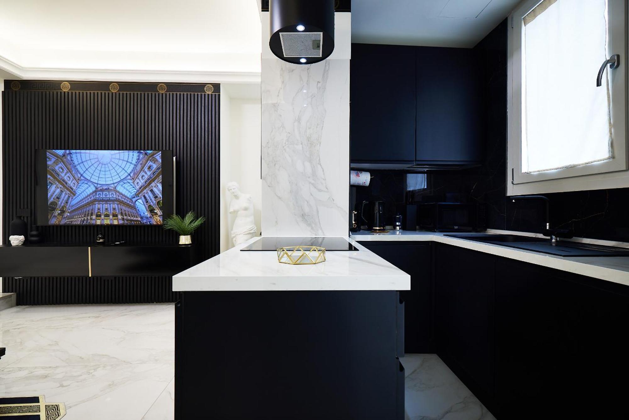 Italian Fashion Suite - Luxurious Marble City Center Milán Exterior foto