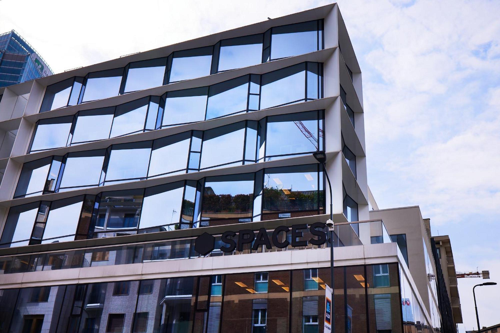 Italian Fashion Suite - Luxurious Marble City Center Milán Exterior foto